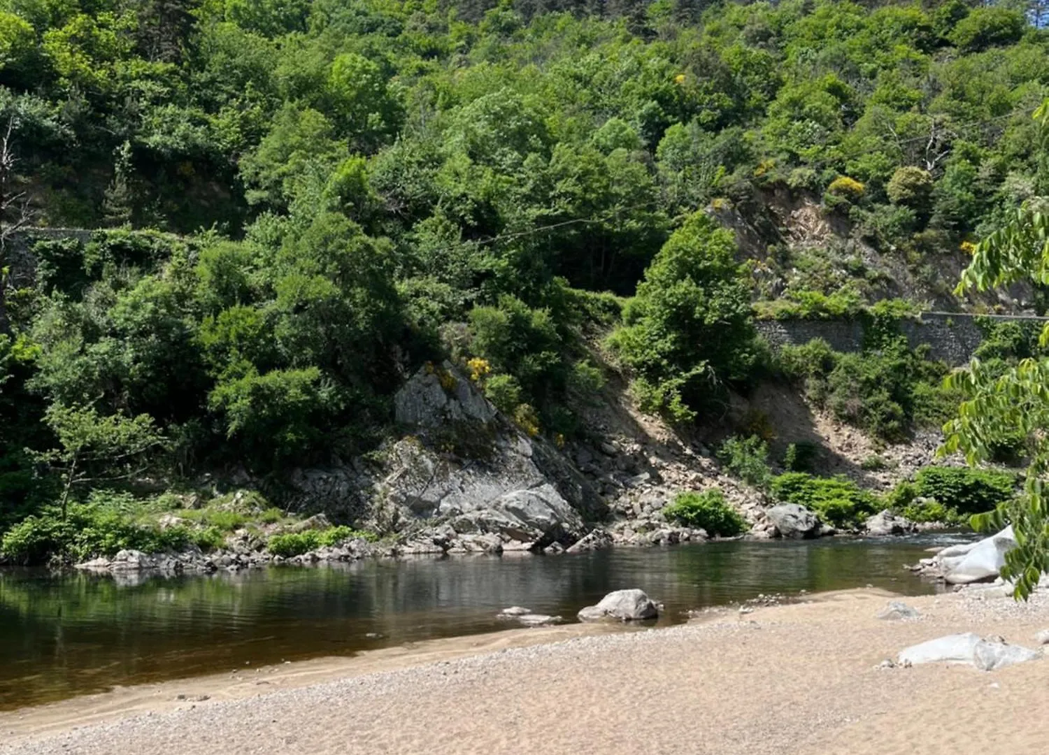 Gite Marie Dolce Via Ardeche Vallee De L'Eyrieux Chalencon 0*,